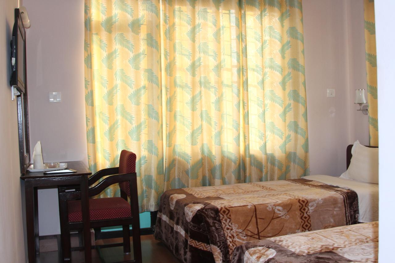 Hotel Stupa Lumbini Екстериор снимка