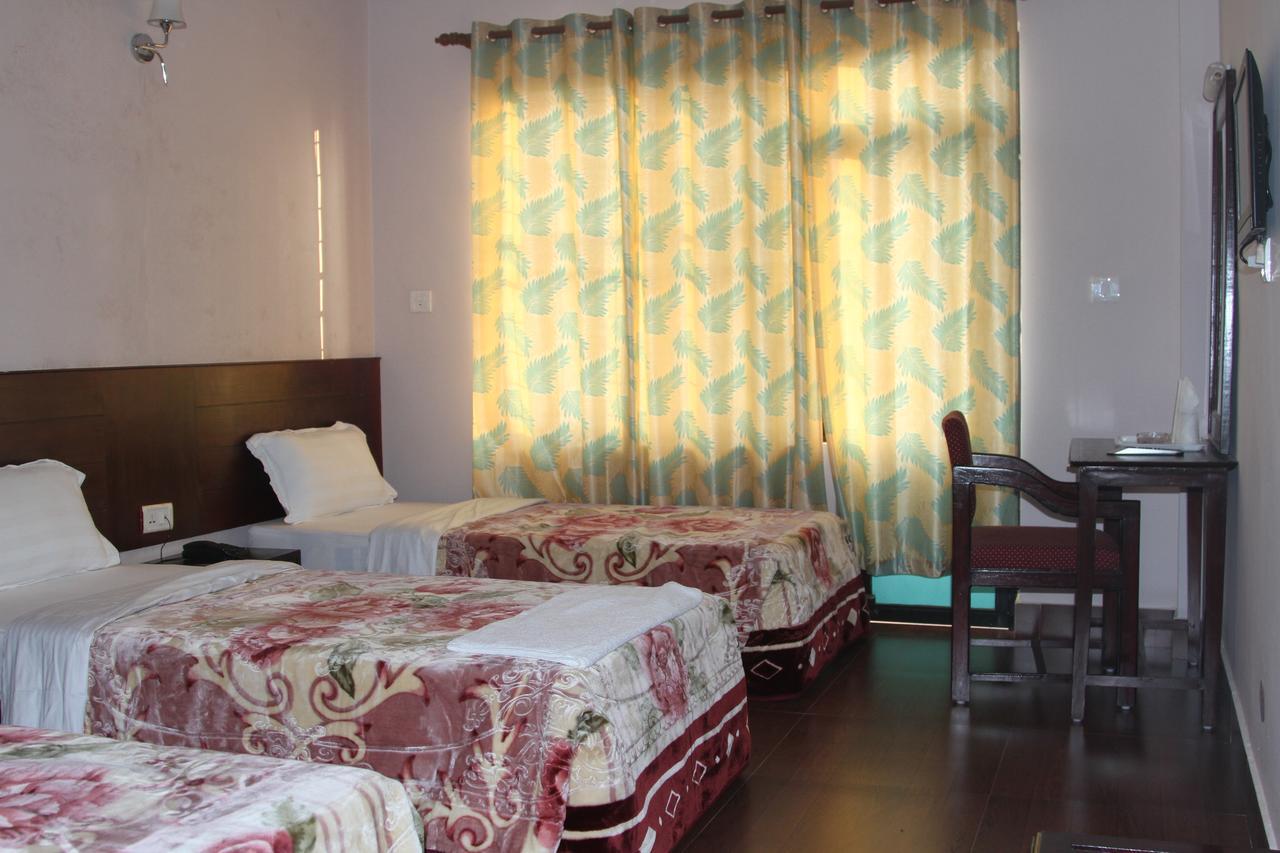 Hotel Stupa Lumbini Екстериор снимка